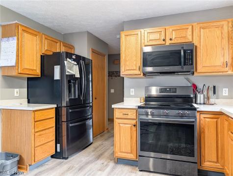 11314 Radburne Avenue NW Uniontown OH 44685