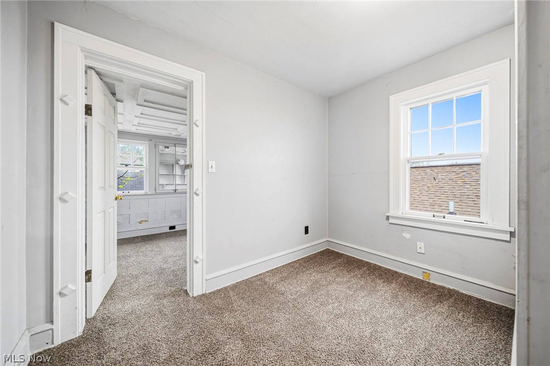 8506 Jeffries Avenue Cleveland OH 44105