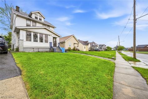 8506 Jeffries Avenue Cleveland OH 44105