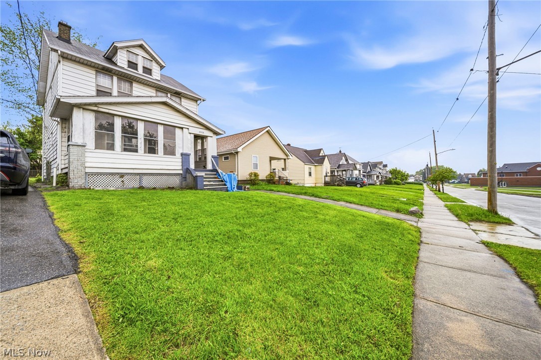 8506 Jeffries Avenue Cleveland OH 44105