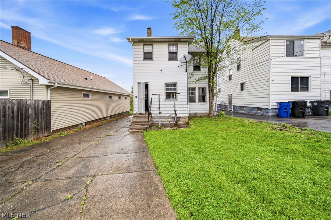 8506 Jeffries Avenue Cleveland OH 44105