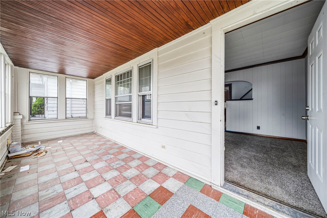 8506 Jeffries Avenue Cleveland OH 44105
