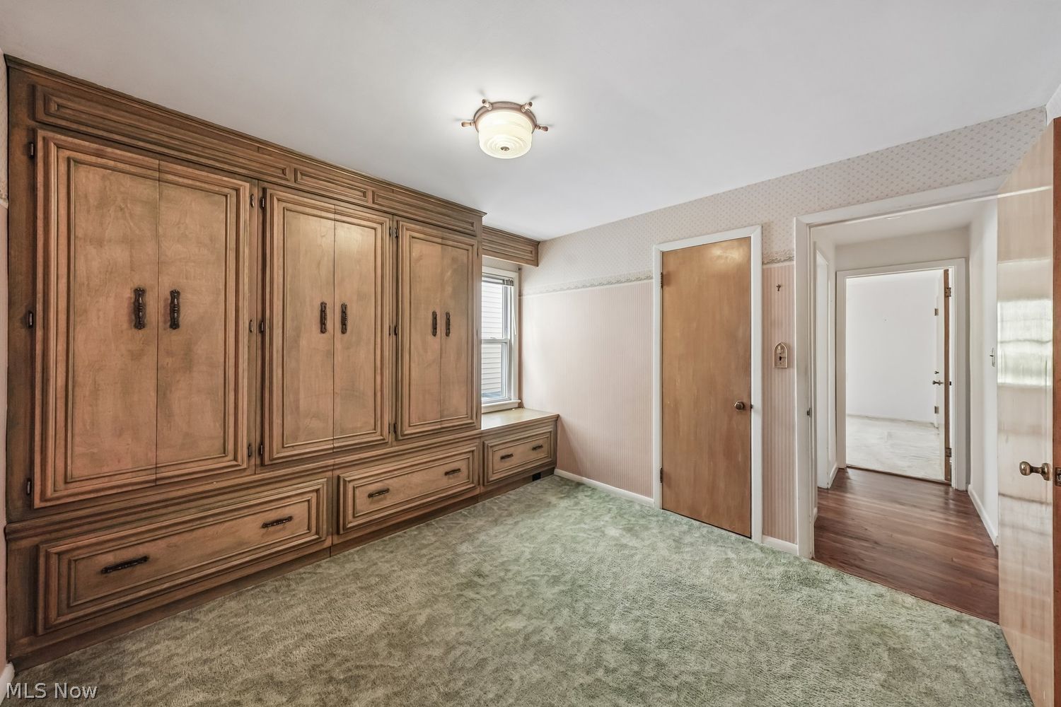483 Dover Center Road Bay Village OH 44140
