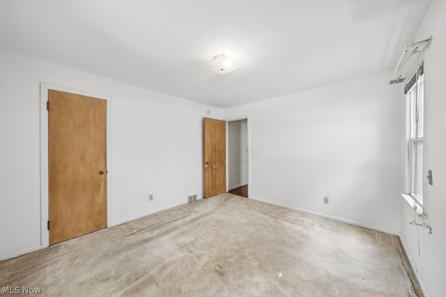 483 Dover Center Road Bay Village OH 44140
