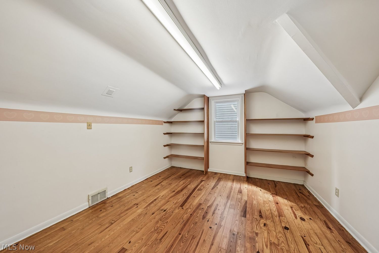 483 Dover Center Road Bay Village OH 44140