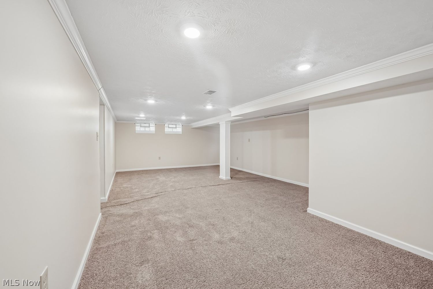 483 Dover Center Road Bay Village OH 44140