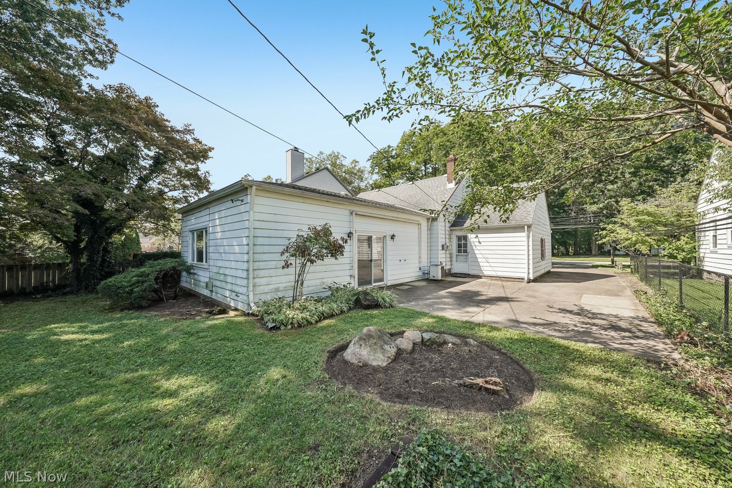 483 Dover Center Road Bay Village OH 44140