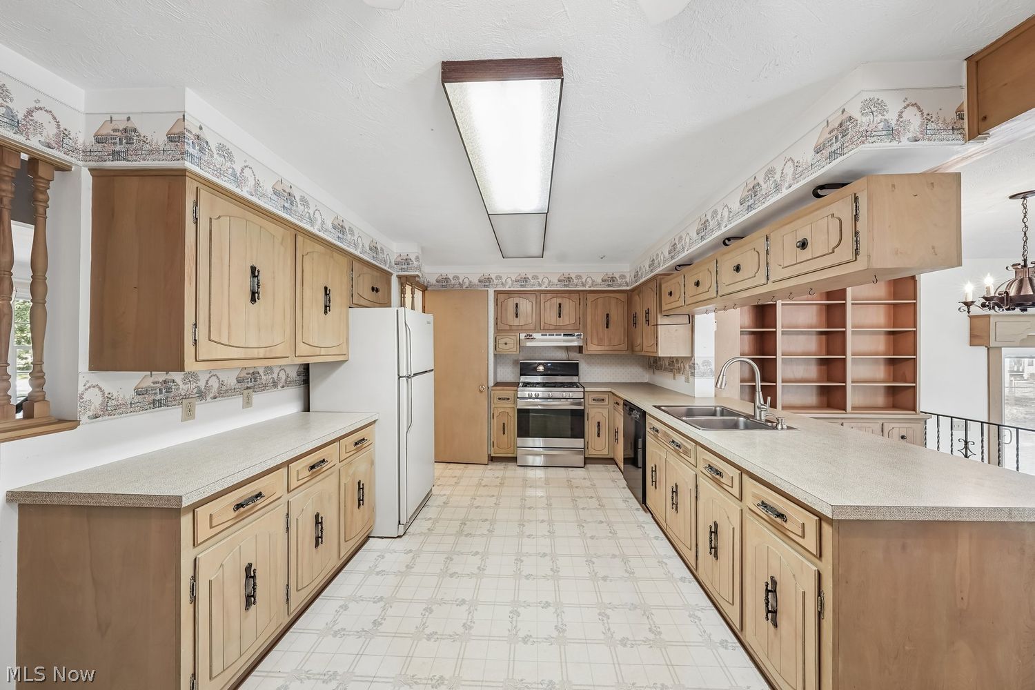483 Dover Center Road Bay Village OH 44140