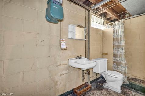 1060 Frederick Boulevard Akron OH 44320