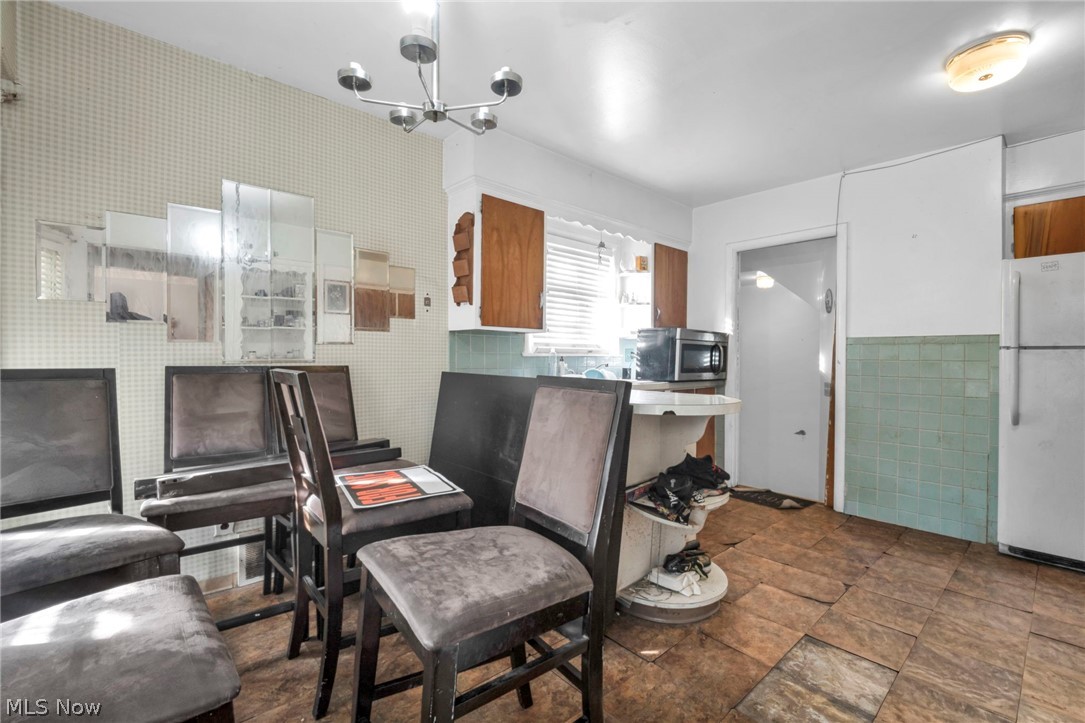 1060 Frederick Boulevard Akron OH 44320