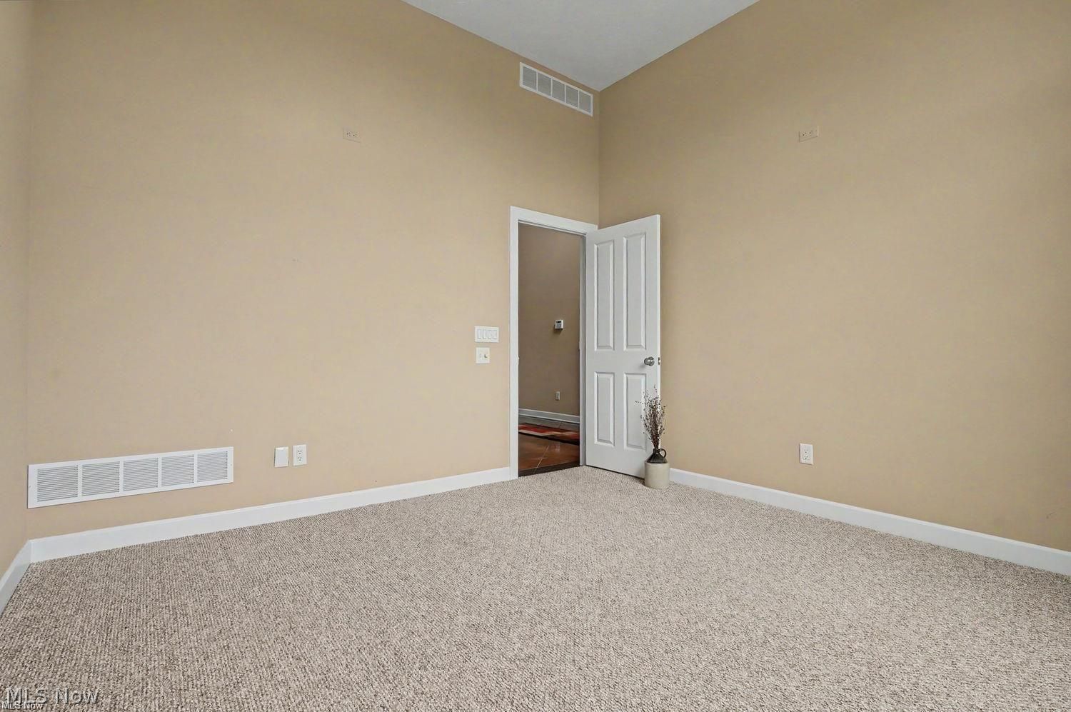 604 Rundle Street Lagrange OH 44050