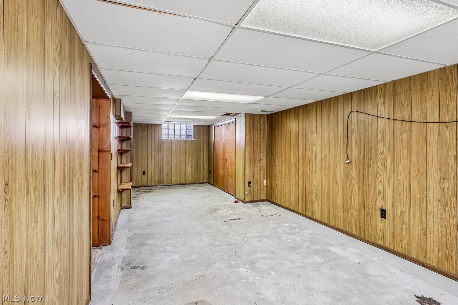 1904 Tonawanda Avenue Akron OH 44305