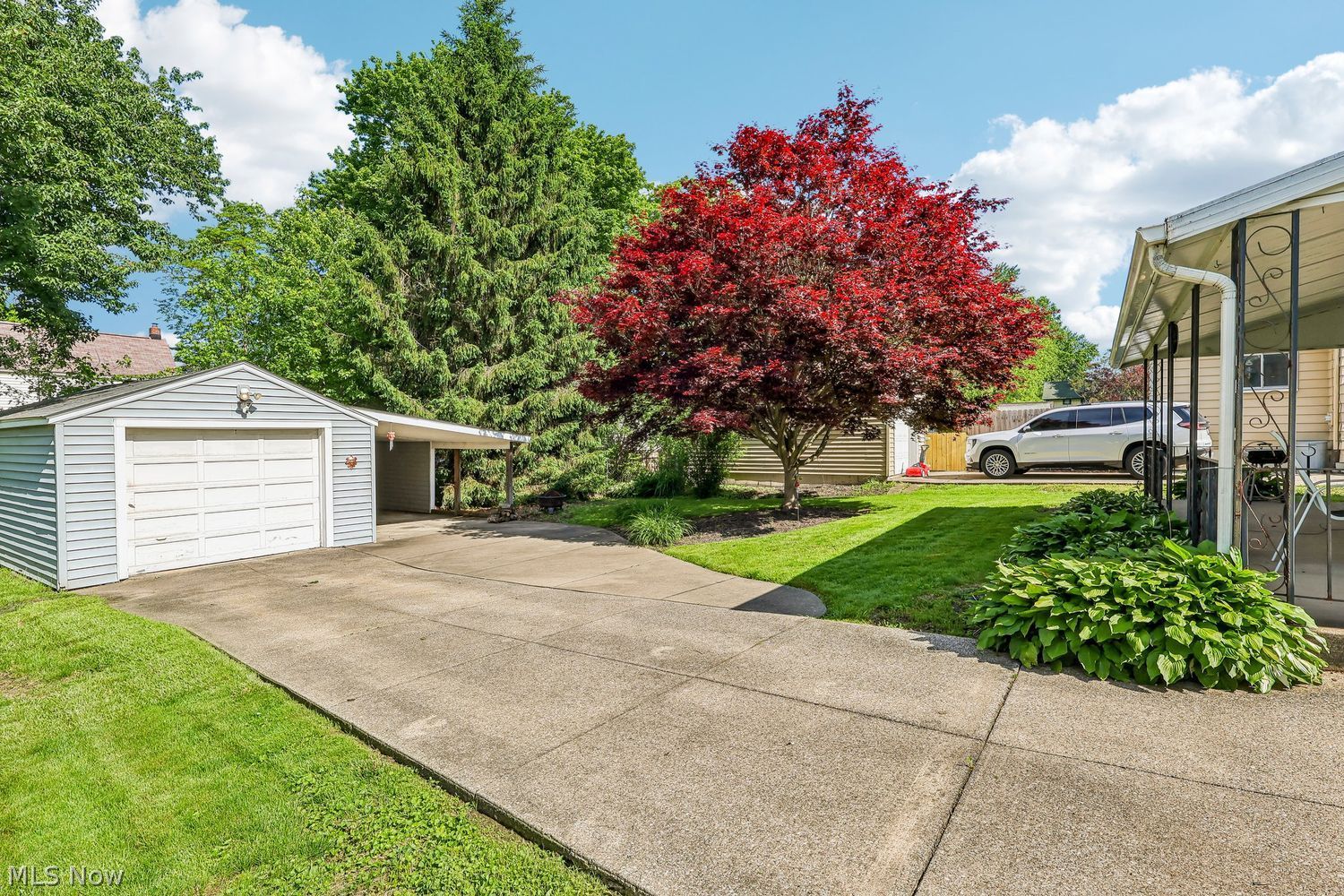 1904 Tonawanda Avenue Akron OH 44305