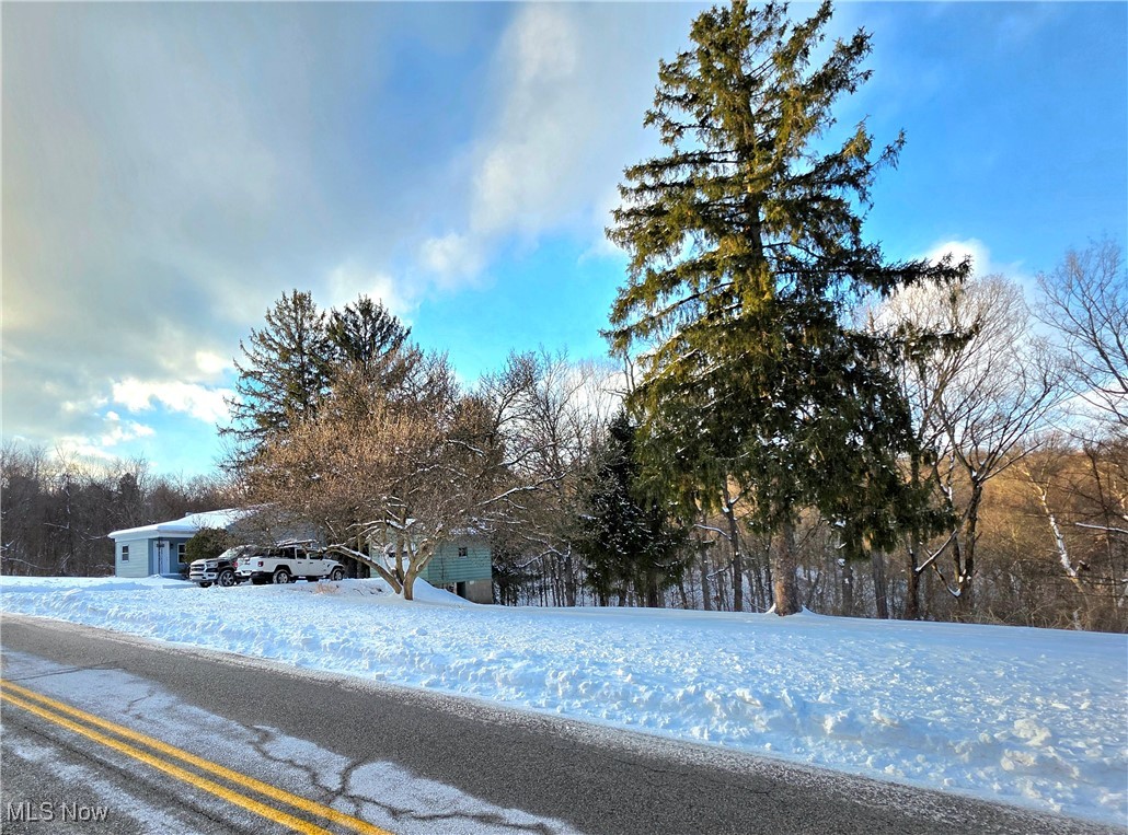 1940 County Road 47 Toronto OH 43964