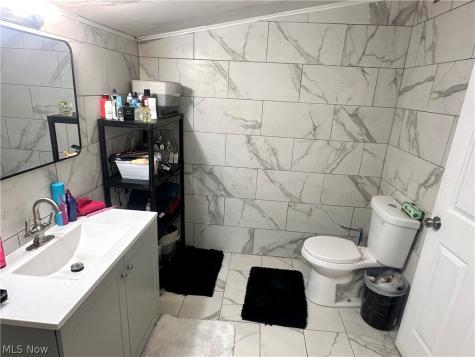 3856 W 23rd Street Cleveland OH 44109