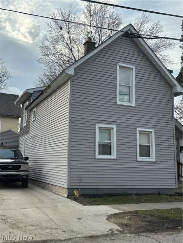 3856 W 23rd Street Cleveland OH 44109