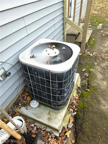 3856 W 23rd Street Cleveland OH 44109