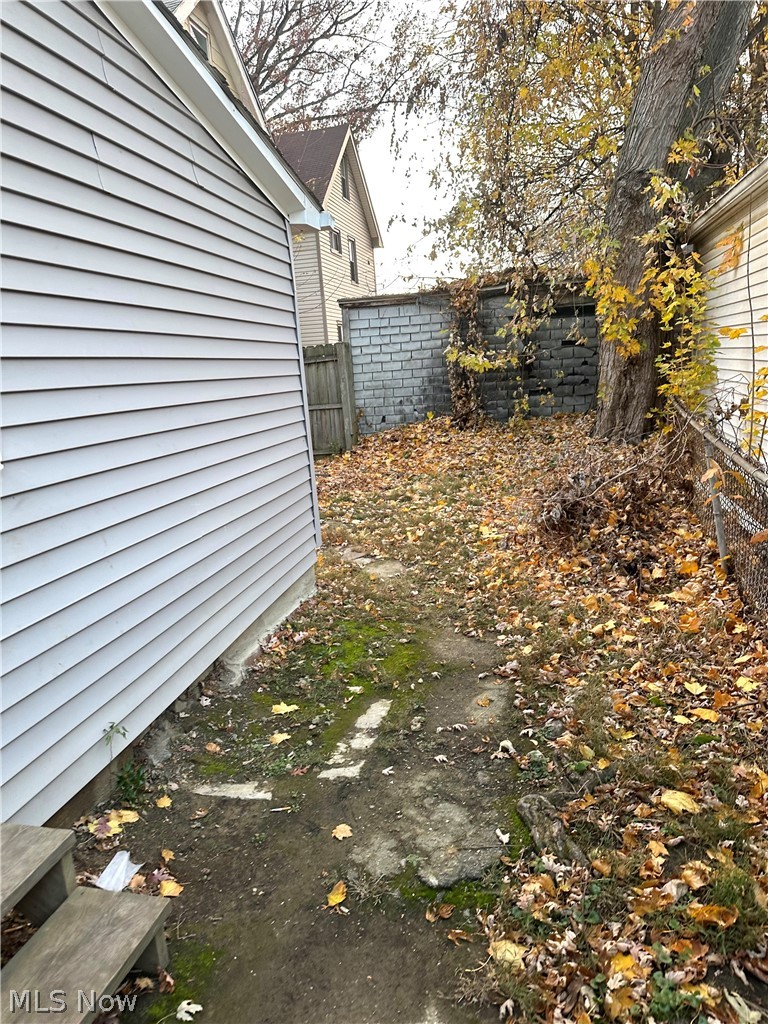 3856 W 23rd Street Cleveland OH 44109