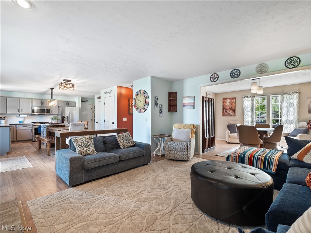 27008 Cascade Court Olmsted Falls OH 44138