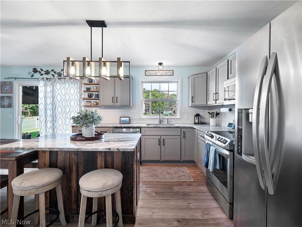 27008 Cascade Court Olmsted Falls OH 44138
