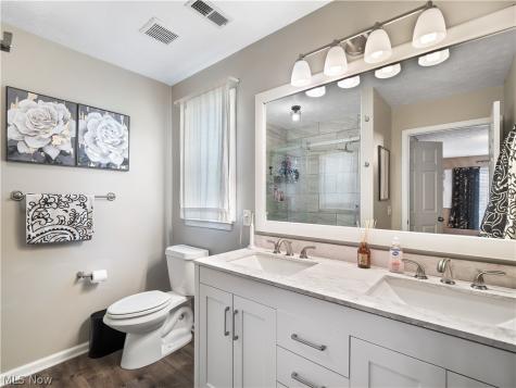 27008 Cascade Court Olmsted Falls OH 44138