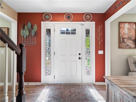 27008 Cascade Court Olmsted Falls OH 44138