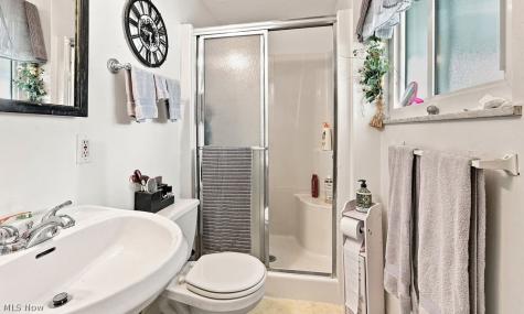 28520 Spruce Drive North Olmsted OH 44070