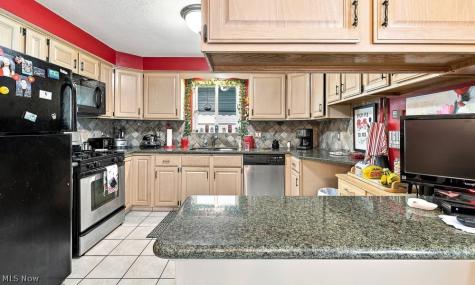 28520 Spruce Drive North Olmsted OH 44070