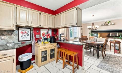 28520 Spruce Drive North Olmsted OH 44070