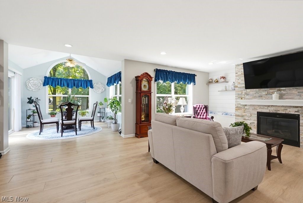 851 Susan Road Ravenna OH 44266
