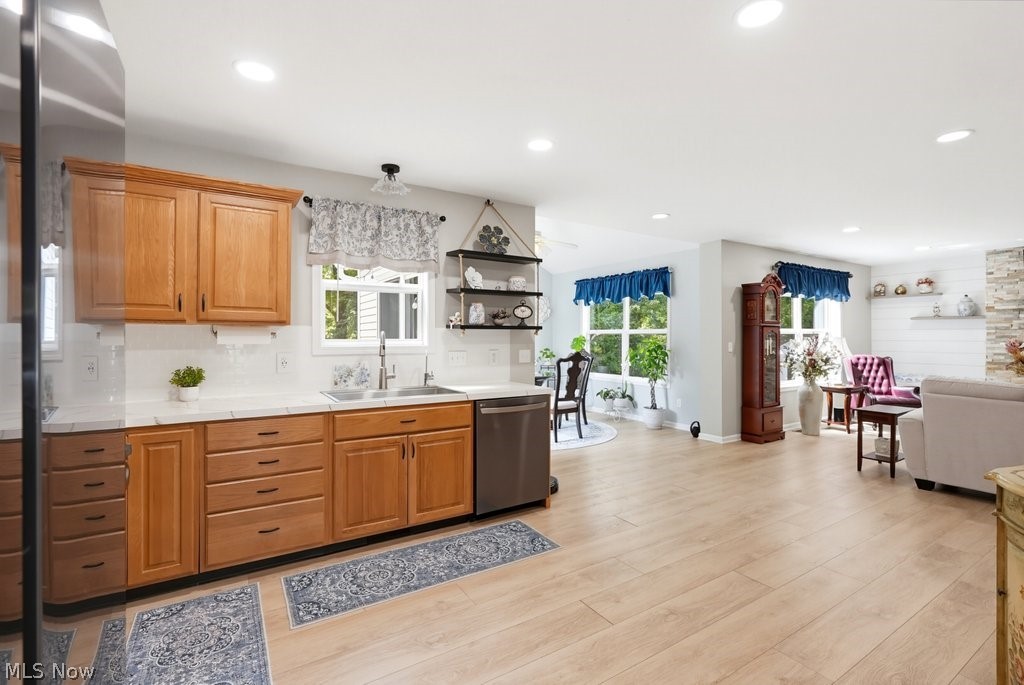851 Susan Road Ravenna OH 44266
