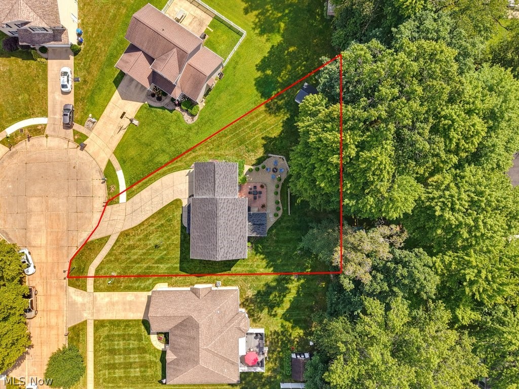 851 Susan Road Ravenna OH 44266