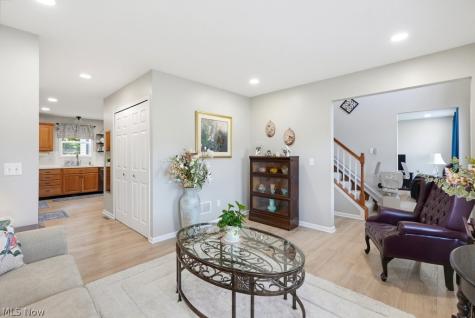 851 Susan Road Ravenna OH 44266