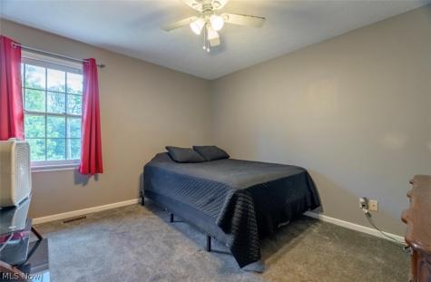 1870 Stoner Avenue NE Massillon OH 44646