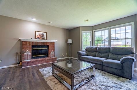 1870 Stoner Avenue NE Massillon OH 44646