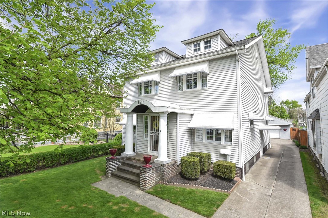 6611 Fleet Avenue Cleveland OH 44105
