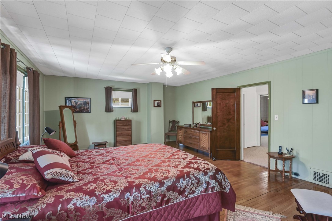 6611 Fleet Avenue Cleveland OH 44105