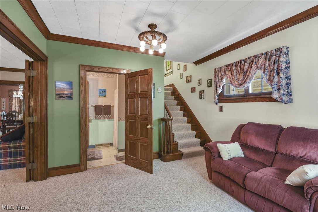 6611 Fleet Avenue Cleveland OH 44105