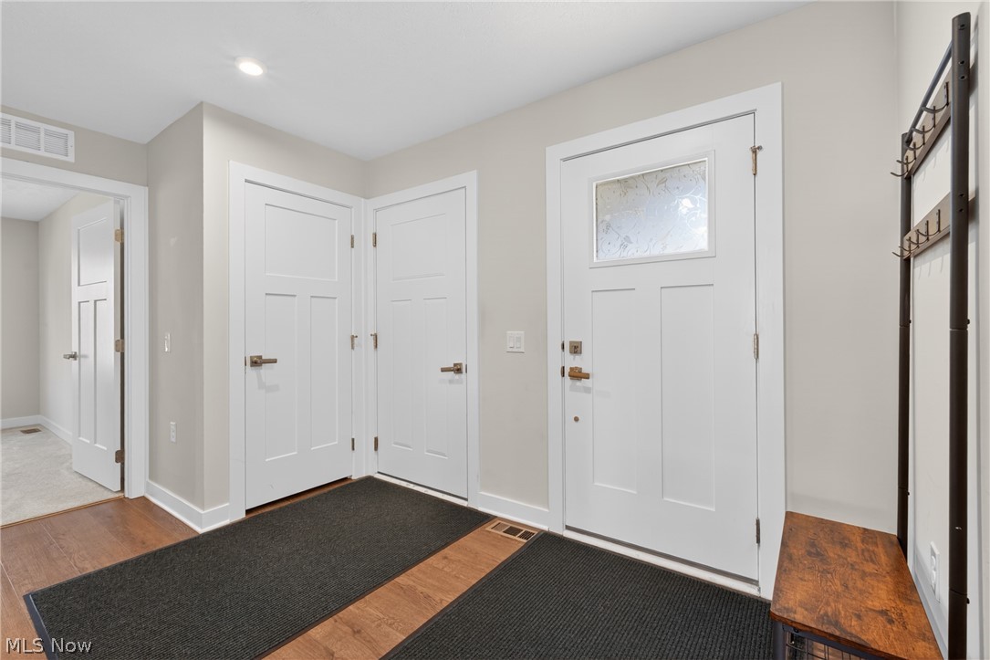 994 Sunrise Way Akron OH 44312