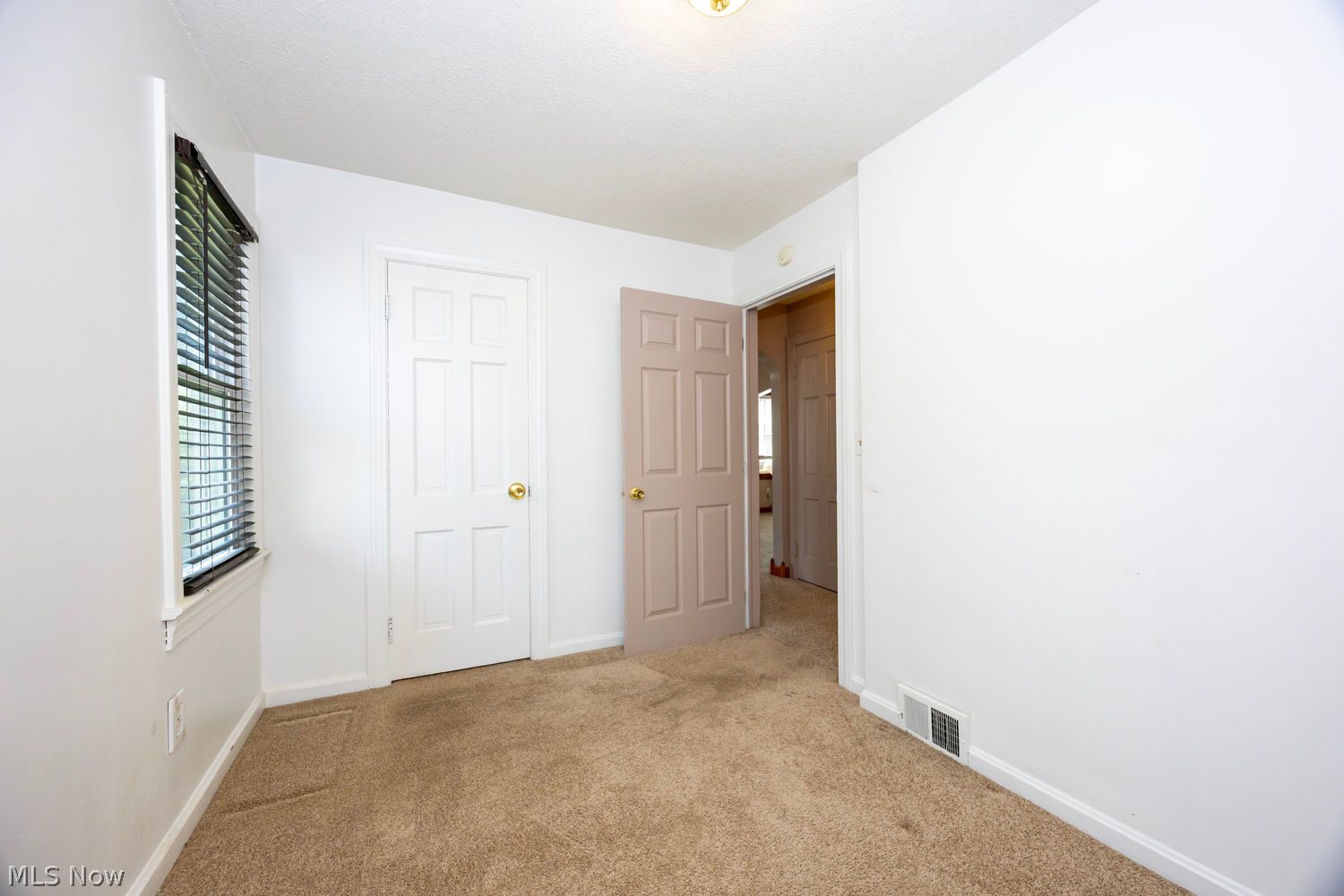 742 Mckinley Street Wooster OH 44691