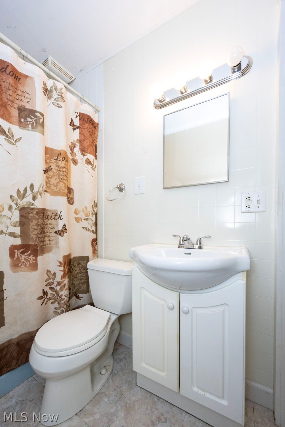 742 Mckinley Street Wooster OH 44691