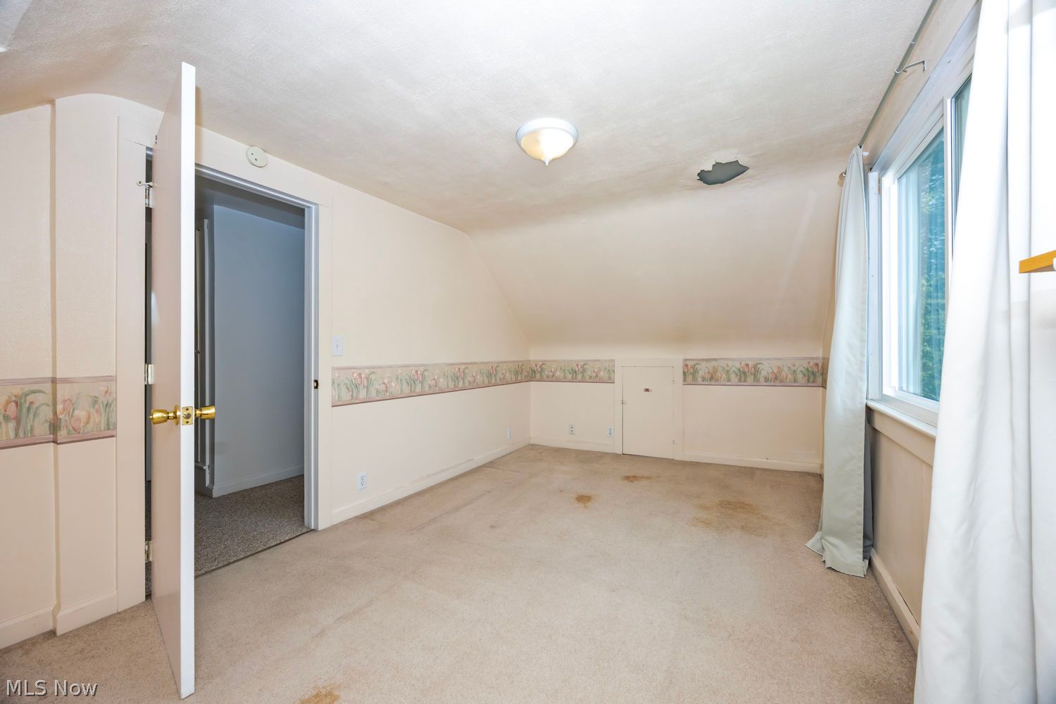 742 Mckinley Street Wooster OH 44691