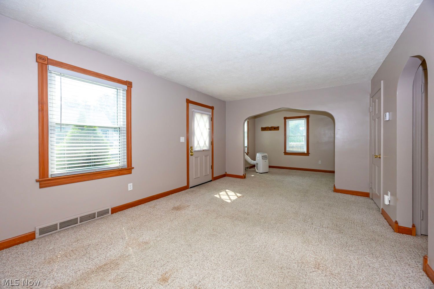 742 Mckinley Street Wooster OH 44691