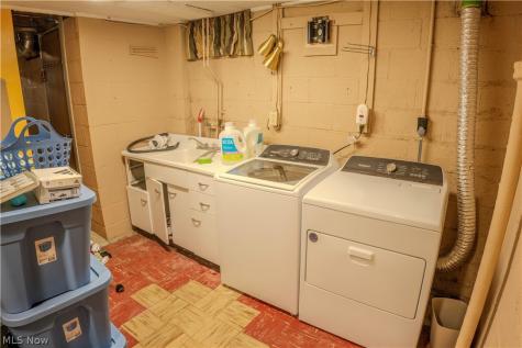 1217 Gorge Boulevard Akron OH 44310