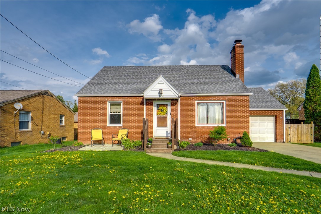 144 Perry Drive NW Canton OH 44708