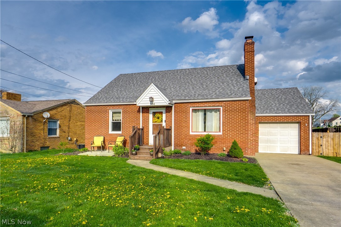 144 Perry Drive NW Canton OH 44708