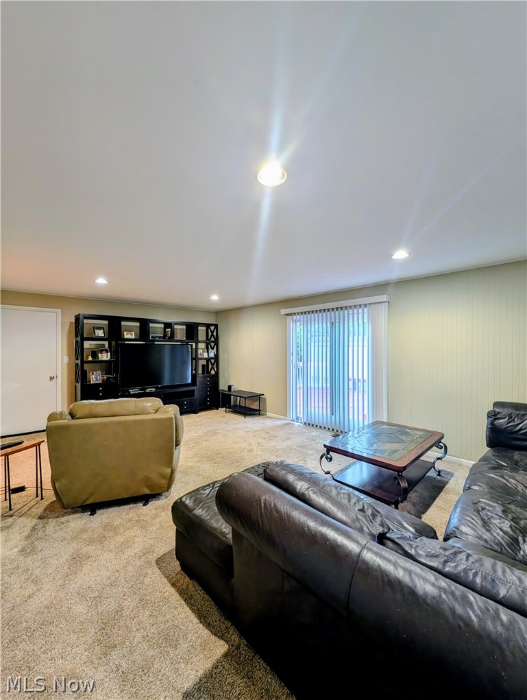 19219 Lomond Boulevard Shaker Heights OH 44122