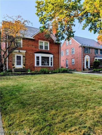 19219 Lomond Boulevard Shaker Heights OH 44122