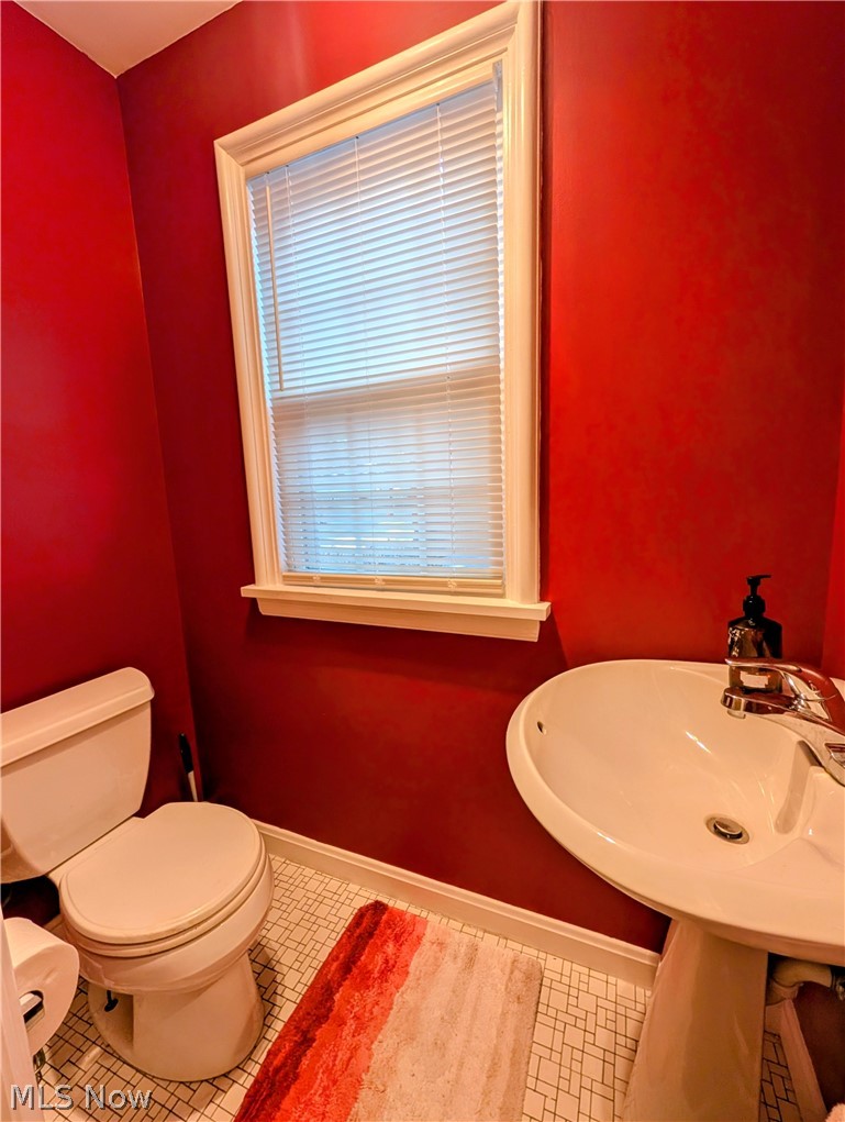 19219 Lomond Boulevard Shaker Heights OH 44122