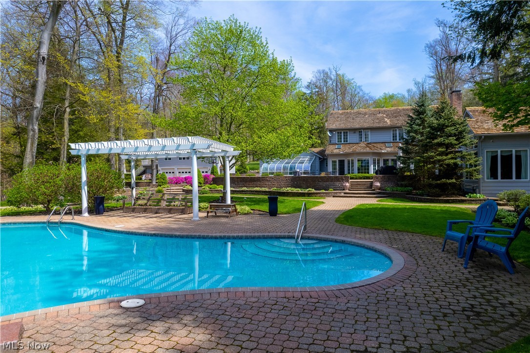 1160 Fox Hill Drive Gates Mills OH 44040